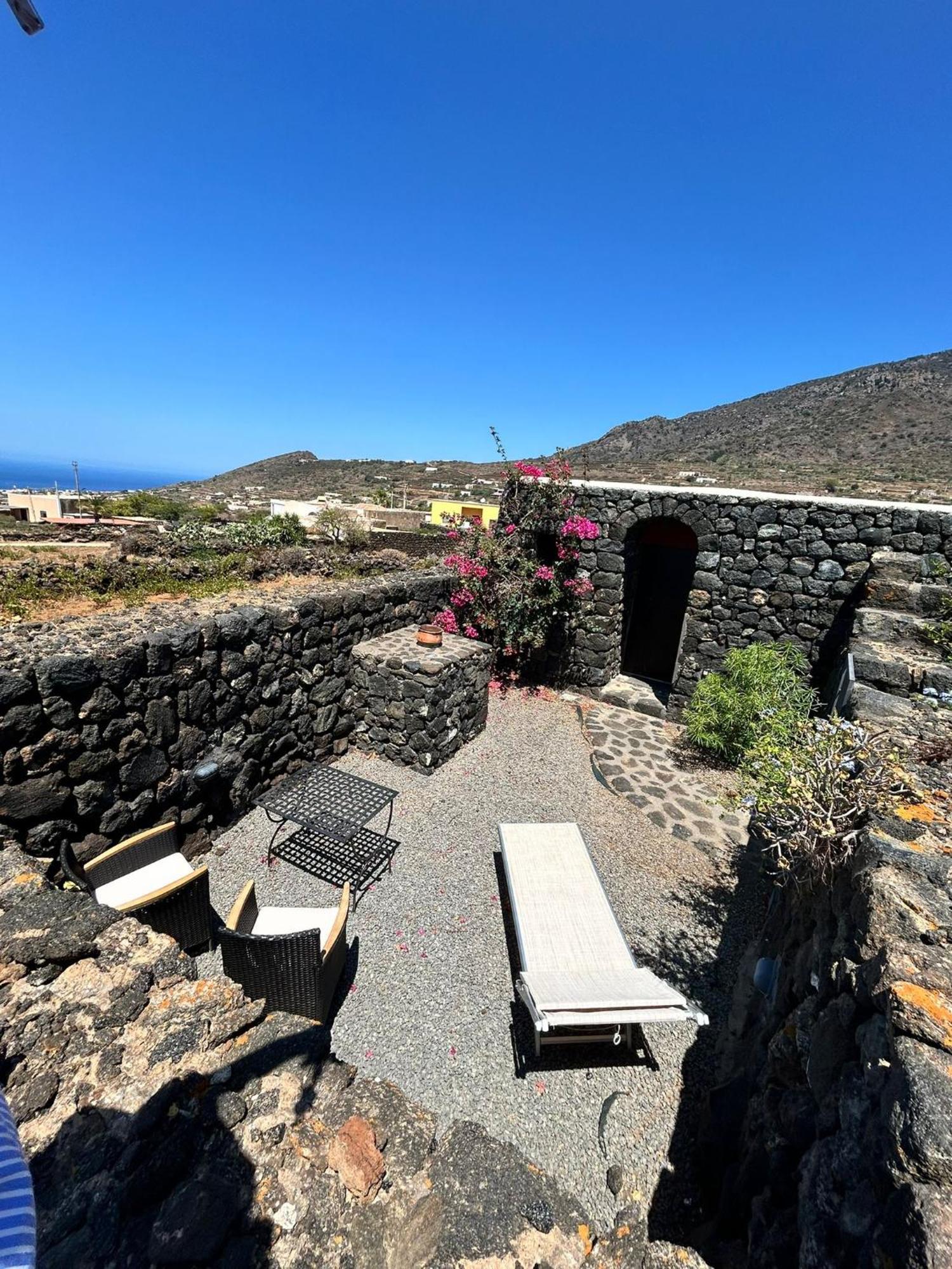 Dammuso - La Piccola Giara - Villa Pantelleria Exterior photo
